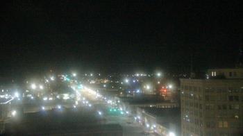 Weather camera view of First National Bank-Hutchinson.