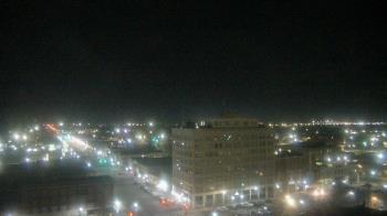 Weather camera view of First National Bank-Hutchinson.