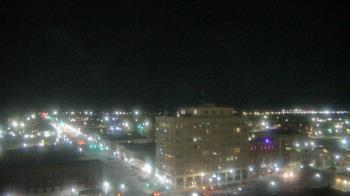 Weather camera view of First National Bank-Hutchinson.