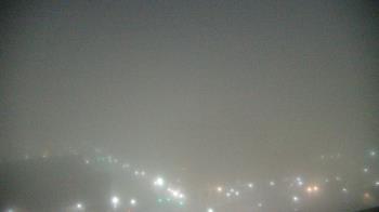 Weather camera view of First National Bank-Hutchinson.