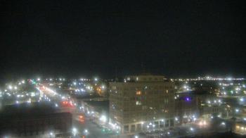 Weather camera view of First National Bank-Hutchinson.