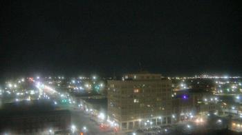 Weather camera view of First National Bank-Hutchinson.