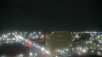 Weather camera view of First National Bank-Hutchinson.