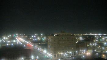 Weather camera view of First National Bank-Hutchinson.