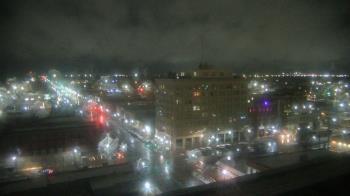 Weather camera view of First National Bank-Hutchinson.