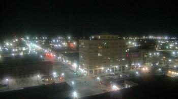 Weather camera view of First National Bank-Hutchinson.