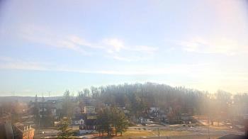 Weather camera view of Frostburg State University.