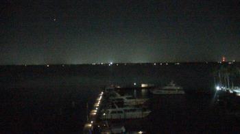 Weather camera view of Pinchers Marina at Edison Ford.