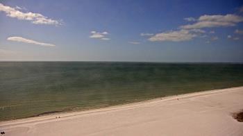 Weather camera view of DiamondHead & GullWing Beach Resorts.