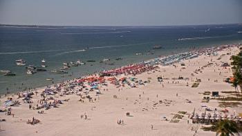 Weather camera view of DiamondHead & GullWing Beach Resorts.