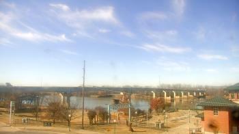 Weather camera view of Miss Lauras.