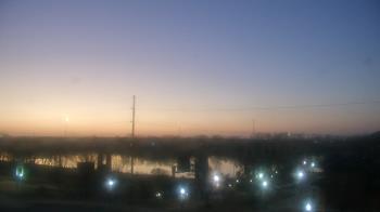 Weather camera view of Miss Lauras.