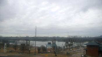 Weather camera view of Miss Lauras.