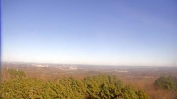 Weather camera view of Kessler Mountain.