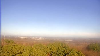 Weather camera view of Kessler Mountain.