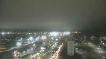 Weather camera view of Garden City Coop Inc - city center.