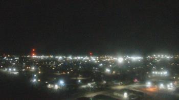 Weather camera view of Garden City Coop Inc - city center.