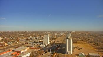 Weather camera view of Garden City Coop Inc - city center.
