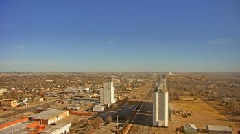 Weather camera view of Garden City Coop Inc - city center.