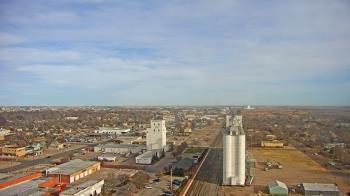 Weather camera view of Garden City Coop Inc - city center.
