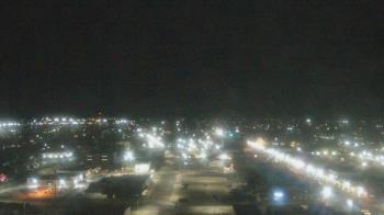 Weather camera view of Garden City Coop Inc - city center.