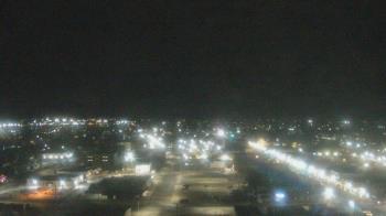 Weather camera view of Garden City Coop Inc - city center.