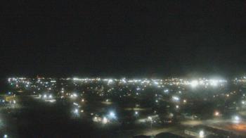 Weather camera view of Garden City Coop Inc - city center.