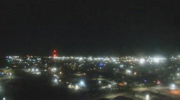 Weather camera view of Garden City Coop Inc - city center.