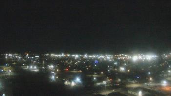 Weather camera view of Garden City Coop Inc - city center.