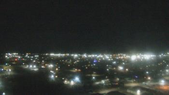Weather camera view of Garden City Coop Inc - city center.