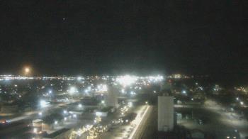 Weather camera view of Garden City Coop Inc - city center.