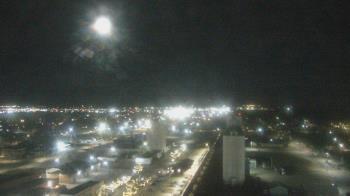 Weather camera view of Garden City Coop Inc - city center.