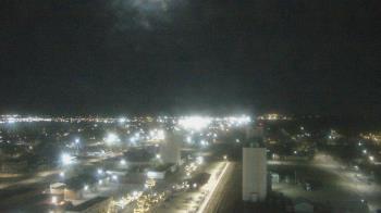 Weather camera view of Garden City Coop Inc - city center.