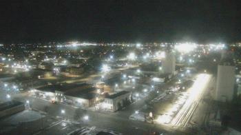 Weather camera view of Garden City Coop Inc - city center.