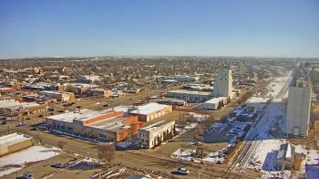 Weather camera view of Garden City Coop Inc - city center.