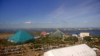 Weather camera view of Moody Gardens Inc..