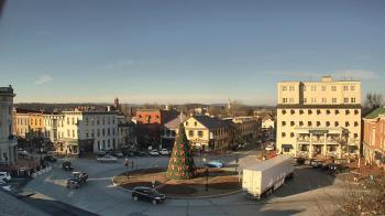 Weather camera view of Blue and Gray Bar and Grill.