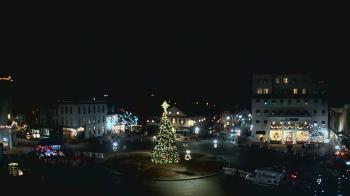 Weather camera view of Blue and Gray Bar and Grill.
