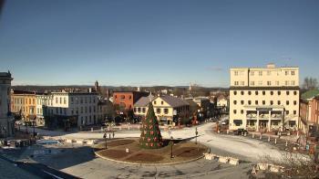 Weather camera view of Blue and Gray Bar and Grill.