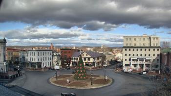 Weather camera view of Blue and Gray Bar and Grill.