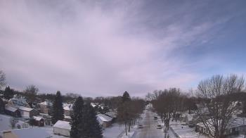 Weather camera view of Sibley East Middle and High School.