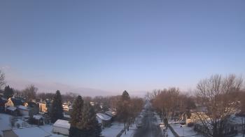 Weather camera view of Sibley East Middle and High School.