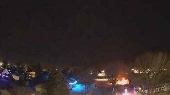 Weather camera view of Sibley East Middle and High School.