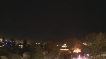 Weather camera view of Sibley East Middle and High School.