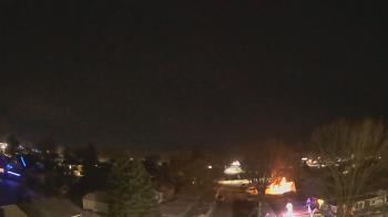 Weather camera view of Sibley East Middle and High School.