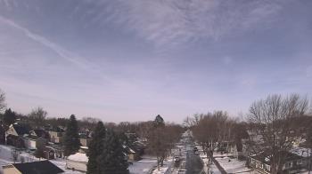 Weather camera view of Sibley East Middle and High School.