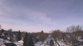 Weather camera view of Sibley East Middle and High School.