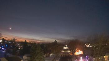 Weather camera view of Sibley East Middle and High School.