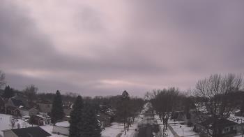 Weather camera view of Sibley East Middle and High School.
