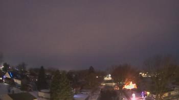 Weather camera view of Sibley East Middle and High School.